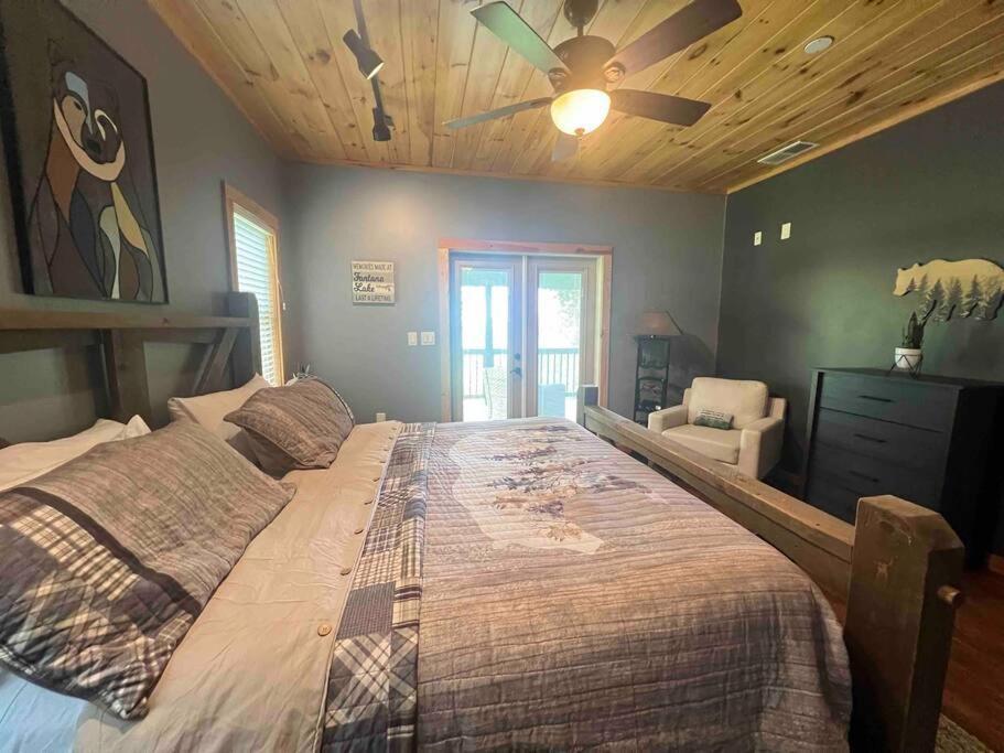 Nantahala Nook, W/hot Tub,game Room, & Wifi Holiday home Bryson City