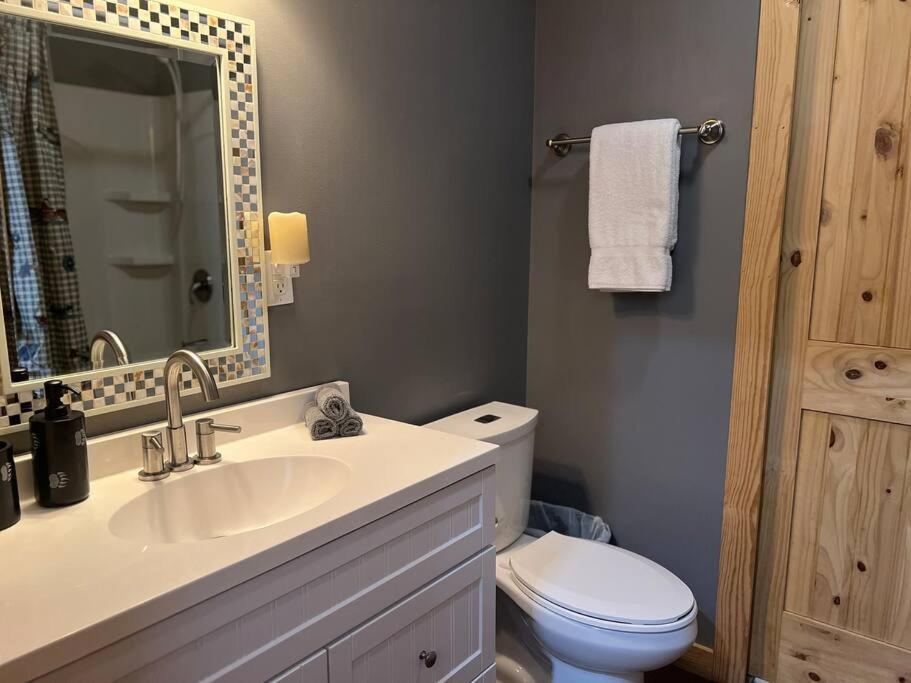 Holiday home Nantahala Nook, W/hot Tub,game Room, & Wifi *