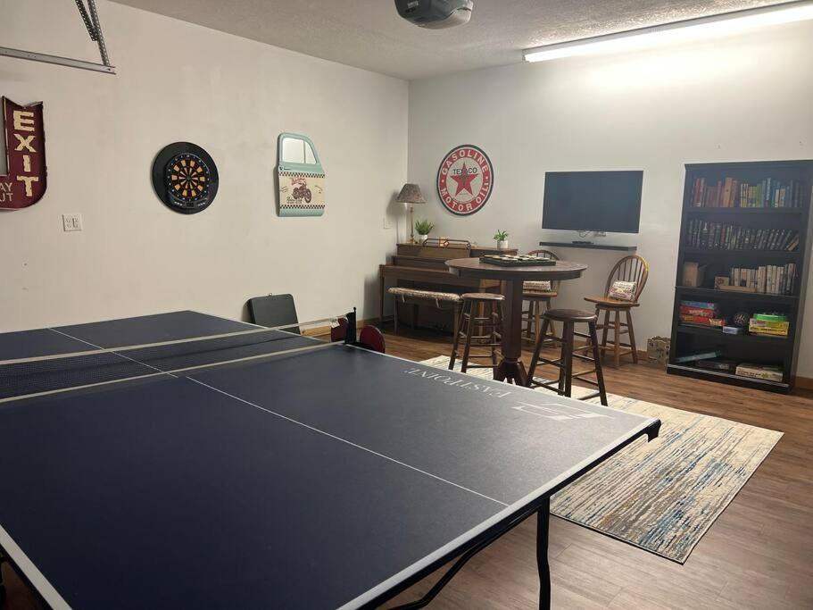 Nantahala Nook, W/hot Tub,game Room, & Wifi *