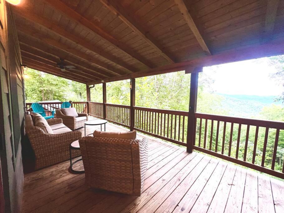 Holiday home Nantahala Nook, W/hot Tub,game Room, & Wifi *